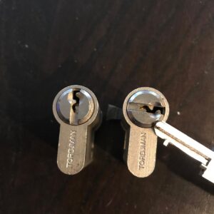 Crochet calé lishi styl' pour Tordjman Metal