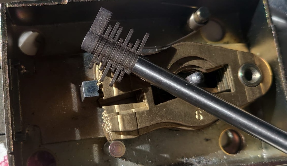 key Pass STUV 93-old 8 lever Ulti'pass : clef de réparation-class B lock – Image 3