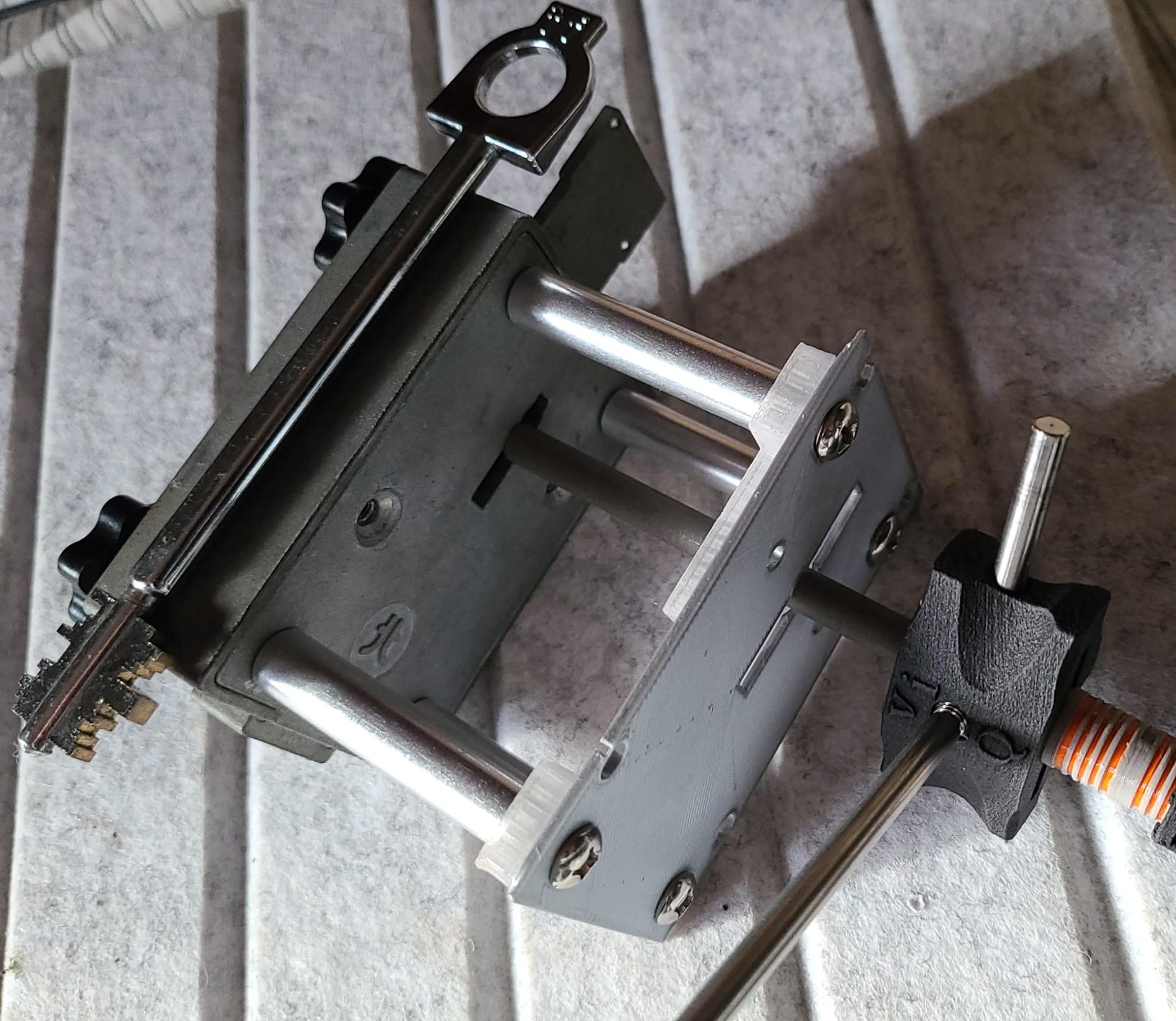 key Forestier make up FF07 class B lock