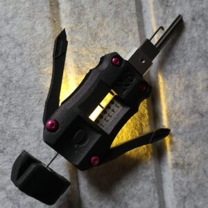 DarkDevil Suit ouvrant & décodant les cylindre ISEO R6